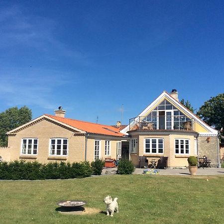 Lango Overnatning Exterior photo